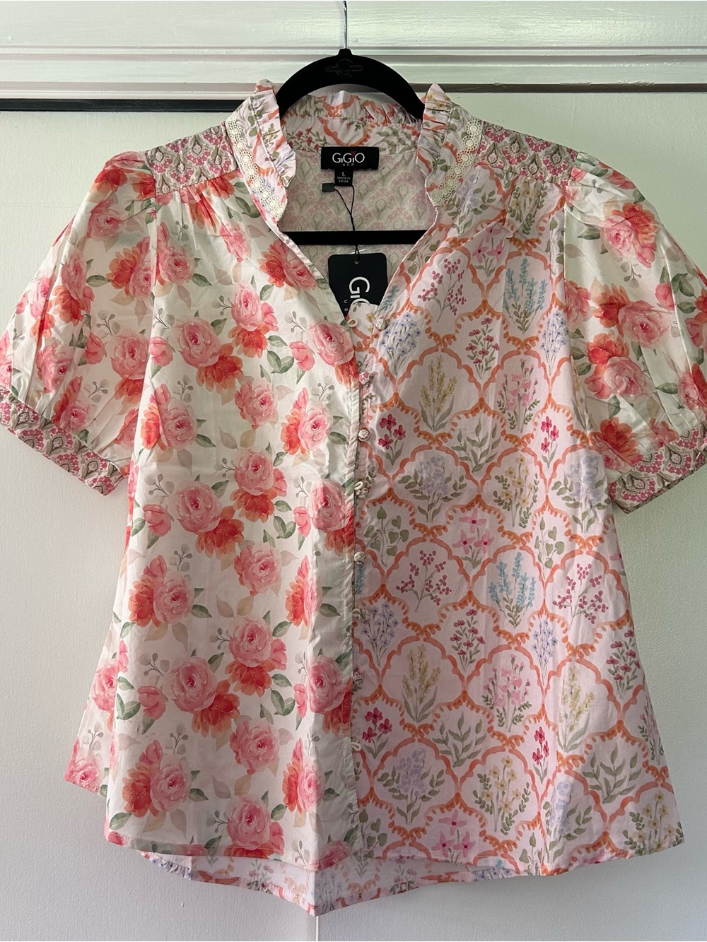 NWT Floral Patchwork Short-Sleeve Blouse in Pink